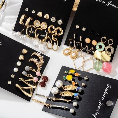 2021 Trendy Womens Earrings Set Pearl Gold Earrings For Women Bohemian Fashion Jewelry Geometric Crystal Heart Stud Earrings
