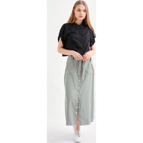 Tencel Studs Detailed Skirt With Pockets-Khaki