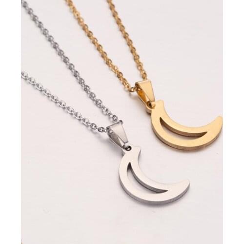 SMJEL Minimalist Style Stainless Steel Crescent Moon Necklaces Everyday Jewelry TIny Moon pendentif femme Woman Accesoires 2019