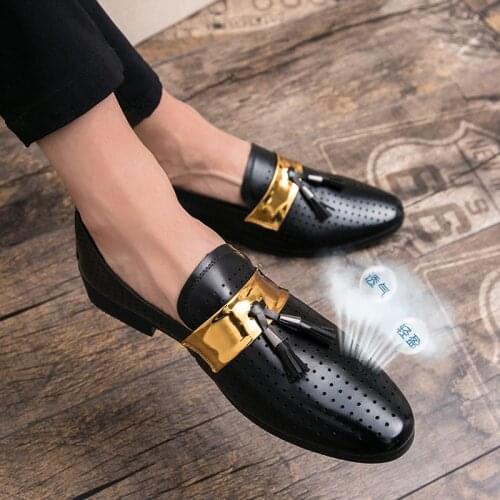 Tenis Masculino Luxury Brand Shoes Men 2021 Fashion Soft Moccasins Loafers High Quality Leather Tassel Flats Driving Shoes