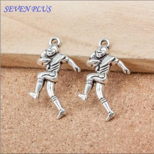 High Quality 20 Pieces/Lot 16mm*30mm Antique Silver Plated Football Athlete Sportsman Football Player Charm For Jewelry Making