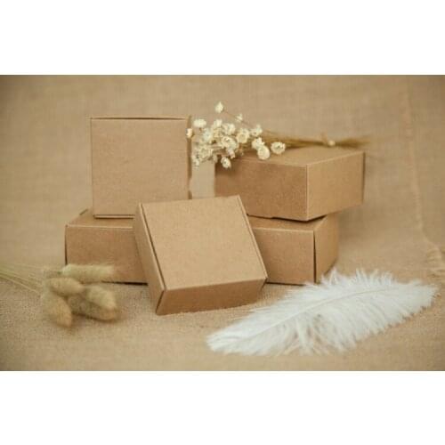 50pcs 7*7*3cm Brown Gift Packaging Kraft Paper Box For Jewelry\Wedding\Candy\Crafts\Cake\Handmade Soap Packing boxes