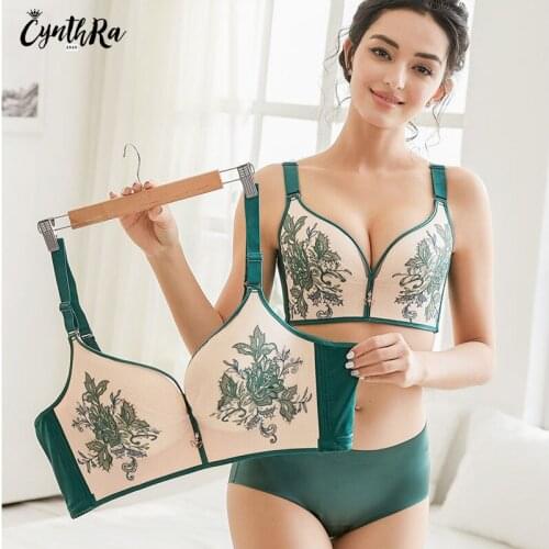Large Size Underwear Women Sexy Exquisite Floral Embroidered Wire Free Bra Push Up Adjustable Thin Femme Lingerie Free Shipping