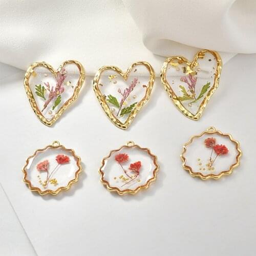 Christmas Paragraph Transparent Glitter Flower Leaves Love Circle Pendant DIY Japan and South Korea Earrings Jewelry Materials