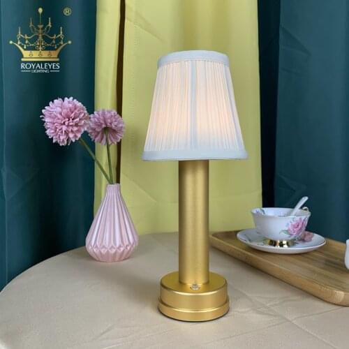 Restaurant Atmosphere Led Table Lamp Nordic Bar Night Lights For Coffee Bedroom Art Decor Lighting Fixtures Modern Led Desk Lamp