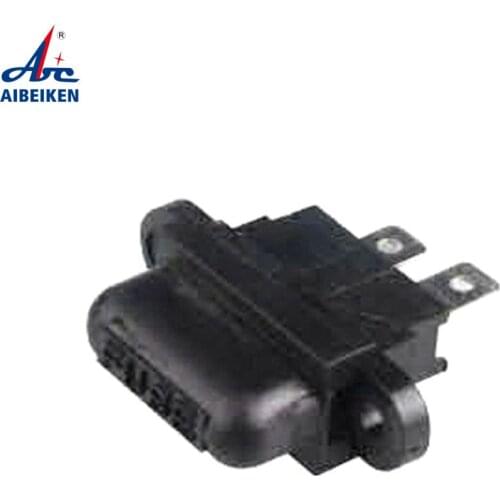 QS-701Medium blade fuse