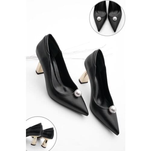 Woman Sandals Stiletto Pointed Toe Chainted High Heel Slingbacks Classic Heel Shoes 2021 Summer New Season Marjin Petva