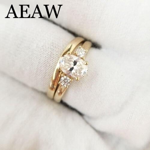 14K Yellow Gold Halo Moissanite Engagament Ring 8x6mm 1.5ct Carat Oval Cut Brilliant for Women Similar to Forever One