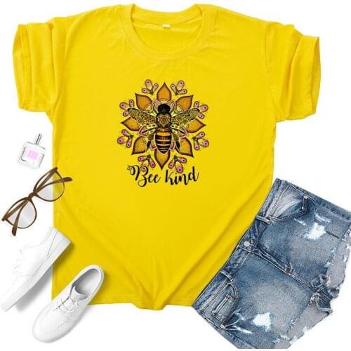 Creative Bee and Flower Kawaii Printed Graphic Cute Flower Tshirt Plus Size Style Casual Bohemia Female Unif Harajuku Tshirt