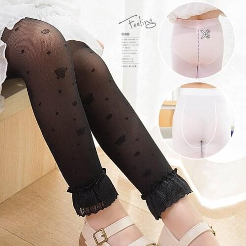 Girls spring and autumn leggings summer thin childrens anti-snagging cute bow lace nine-point pants baby mosquito socks