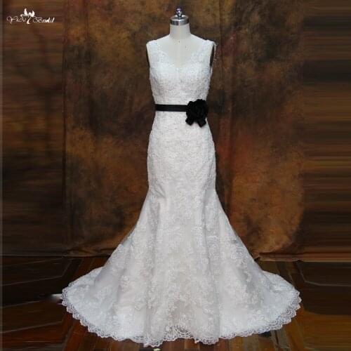 RSW188 Removeable Black Sash Low V Back Wedding Dresses Vestido De Noiva De Renda