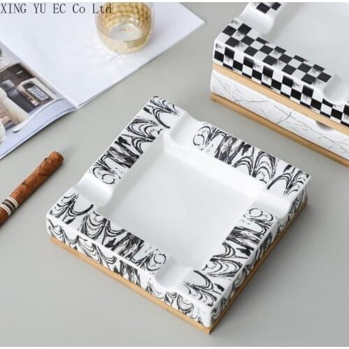 Large Square Ceramic Ashtray Creative Pattern Cigar Cigarette Cylinder Seat Living Room Furnishings Home Decoration Accessories