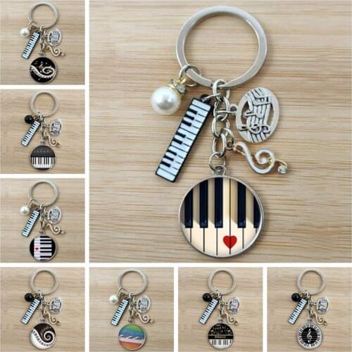 New heart-shaped piano love heart-shaped pendant round key ring glass convex piano keyboard glass shrapnel key ring gift pendant