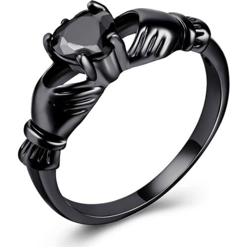 Huitan Punk Style Black Love Heart Ring with Clear CZ Silver Plated Fashion Jewelry Special Wedding Engagement Rings for Women
