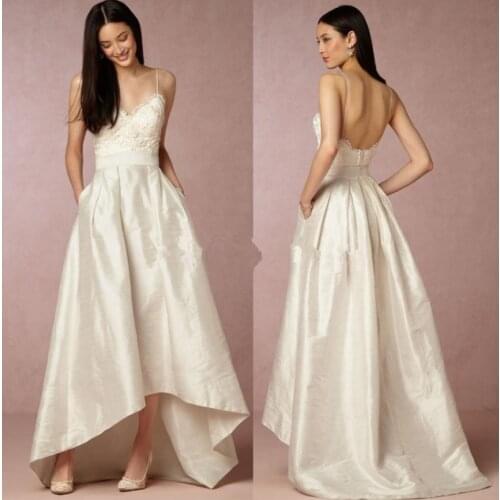 2021 Spaghetti straps V-Neck High Low Lace A-Line Satin Princess Vintage Backless Wedding Dress Bride Gown Vestidos De Novia