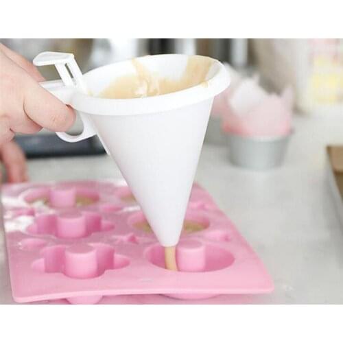 Adjustable Icing Candy Kitchen Funnel Chocolate Pastry Batter Dispenser Cream Cookie Cupcake Pancake Muffin Funnel Baking Tools