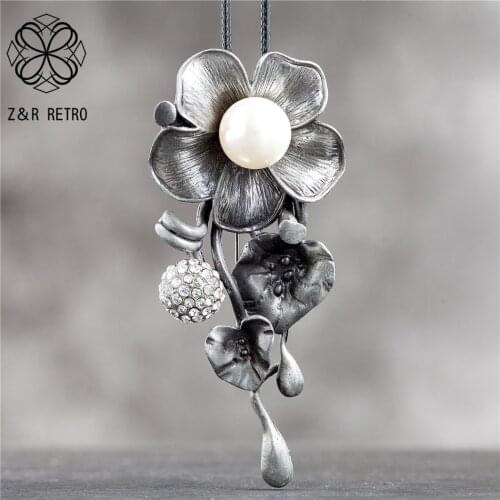 Flower Pendants Long Necklace for Women Vintage Jewelry White Beads Suspension Rope Chains Choker Wholesale Jewellery 2020 New