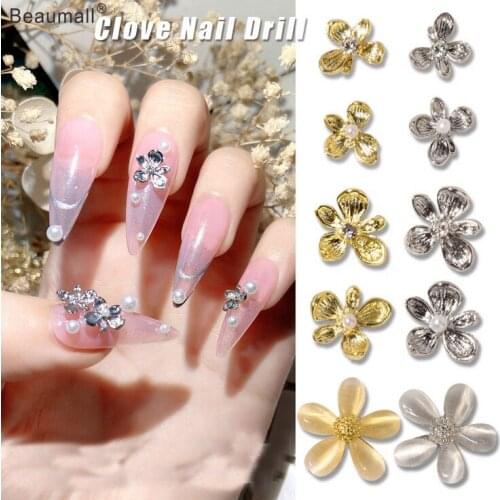 10pcs/lot, 3d Nail Art Lilac Flowers Gold/Silver Alloy With Pearls Cat Eyes Crystal Rhinestones For Nail Tips Decorations
