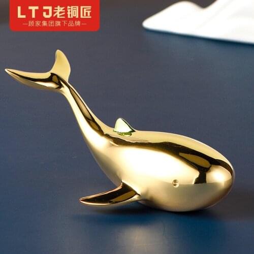 Cute and creative blue whale animal The four treasures of the study tabletop decoration brass metal paperweight decoration