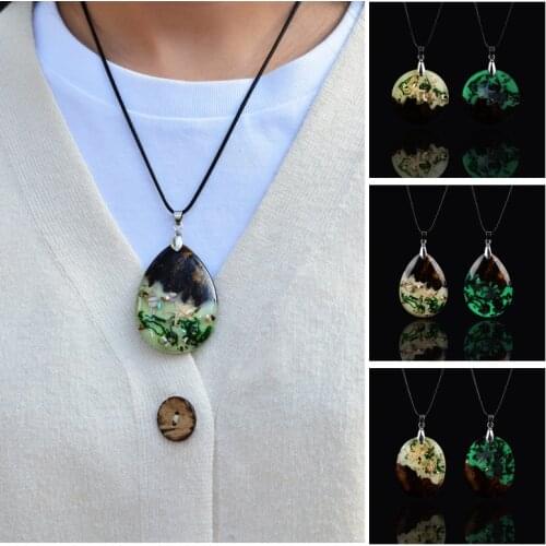 Wood Resin Luminous Pendant Necklace Light Absorbing and Glow In The Dark Necklace Special Creative Jewelry Gift for Men Women
