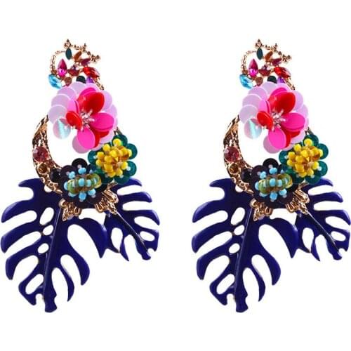 Baroque style women trending banana tree long resin earring