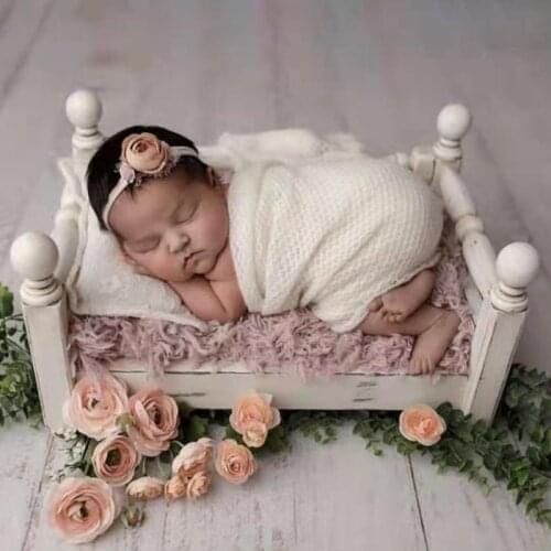 Newborn Posing Detachable Mini Bed Baby Photo Shooting Props Wooden Crib for Infant Photograph