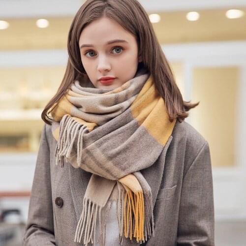 100% Fine Wool Scarf Women Tassel Warm Neck Scarf Shawl and Wraps Echarpe Bufanda Winter Plaid Cashmere Scarves Foulard Femme