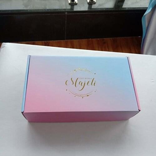 Wholesale 500pcs/lot custom Cardboard corrugated shipping mailer box printed rainbow color with gold foil logo gift clothing box