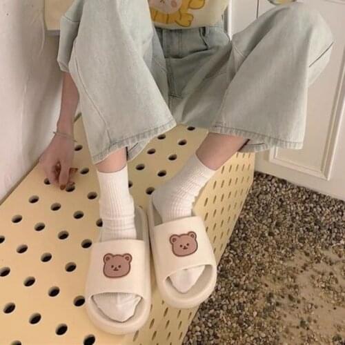2021 All Season Fashion Women Casual Teddy Bear SweetBaby Honey Lovely Cute Indoor And Outside Home Slippers Ladies Sandalias
