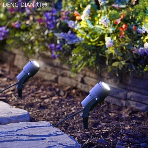 Latest outdoor led garden lawn light IP65 waterproof spike lights spot landscape lighting paths garden road 110-220V 7W COB CREE