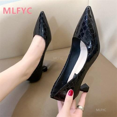 High heels womens stiletto pointed toe patent leather single shoes fall 2021 new shoes womens plaid pattern womens shoes