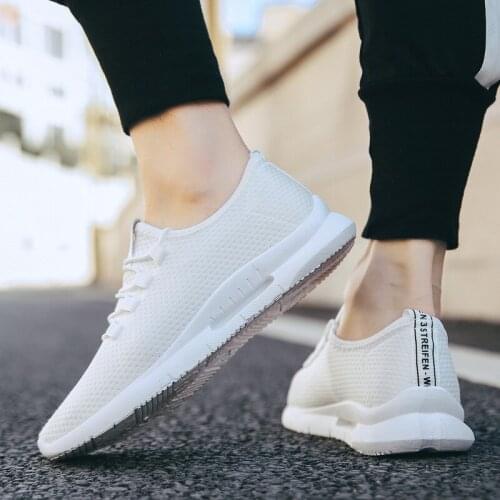 2021 New Tenis Masculino Pure Color Light Casual Mesh Running Shoes Breathable Walking Jogging Men Sneakers Size Mens Shoes