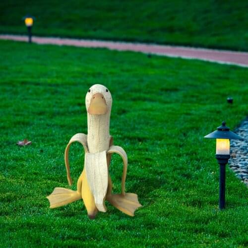 Outdoor Garden Statue Ornament Resin Banana Cute Duck Figurine Home Decor Ornaments