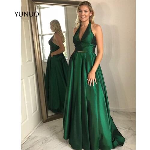 YUNUO Emerald Green Two Pieces Satin Prom Dresses Woman Party Night A Line Halter Neck Evening Gowns vestidos de gala Backless