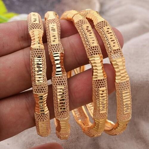 4Pcs/set African New Design Gold Color Bangles For Women Gold Color & Brass Flower Bangles Arab/Ethiopian