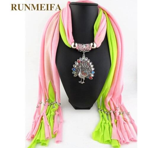 RUNMEIFA Pendants Necklaces Scarf Trendy Iron Alloy Proud As Peacock Pendant Dual Color Resin Scarf Accessories Scarf