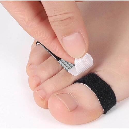 Toe Stretcher Stretchable Portable Emulsion Bent Toes Straighteners for Elder