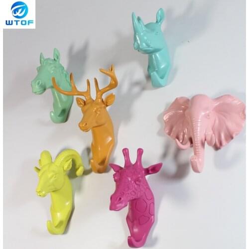 Deer Elephant Horse Head Giraffe Animal Clothing Display Racks Hook Coat Hanger Cap Room Deco Key & Decorative Hooks