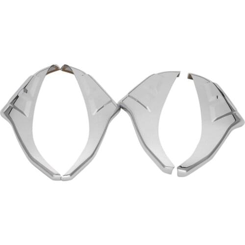 Car Rear Tail Light Lamp Cover Trim Protector for Toyota FJ Cruiser 2007-2021, Chrome