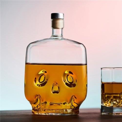 700ml Skull Decanter Whisky Vodka Glass Wine Bottle Spirits Transparent Red Wine Beer Drinking Decanter Bar Home Decor Geek Gift