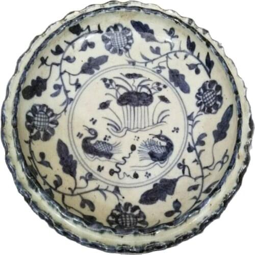 Daming Zheng de annual blue and white flowers lotus flowers mandarin ducks flower plates fruit plates all hand made antique porc