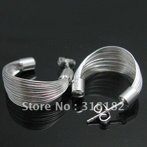 Wholesale fashion jewelry Earrings , M925 Silver color Earrings . Nice Jewelry. Good Quality E05