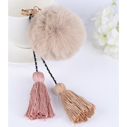 Pompom Ball Tassel Keychain Gold Color Short Chain Pendant Accessoriy Key Ring Wallet Jewelry Party Gift Friendship Keychains