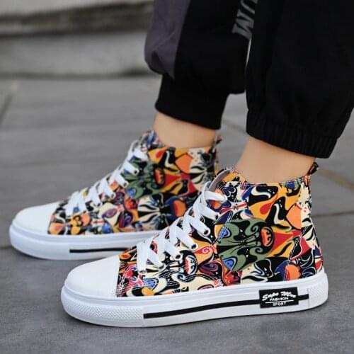 Couple Shoes Fashion Graffiti Printed High Canvas Shoes Men Espadrilles Breathable Hip-Hop High-top Mens Canvas Sneakers Casual