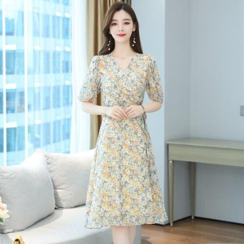 Fashion new summer V-neck Long dress French retro Short sleeve small floral dress female