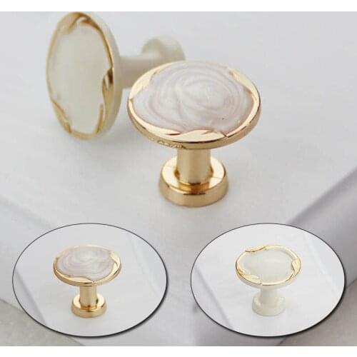 Zinc Alloy Gold Furniture Handles for Cabinets and Drawers Door Knobs Wall Hanging Hooks Kitchen Knob Cupboard Wardrobe Pulls