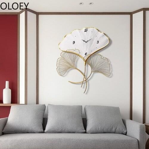 Nordic Large Wall Clock White 3d Metal Luxury Living Room Light Silent Clock Mechanism Leaf Modern Reloj De Pared Watch 2020 Hot