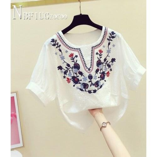 Fashion Retro Embroidery Flower Round Neck Women Blouse 2021 Summer New Female Blouses