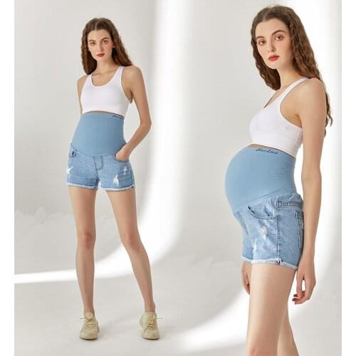 Sneeuwshow Women's Travel Shorts