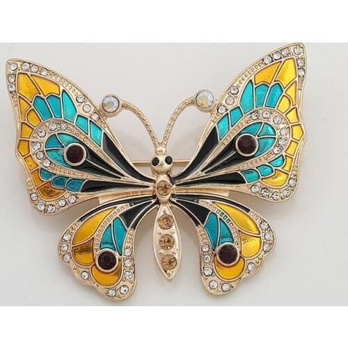 Glaze butterfly camel inlaid diamond autumn and winter new sweater cardigan coat windbreaker fashion versatile Brooch